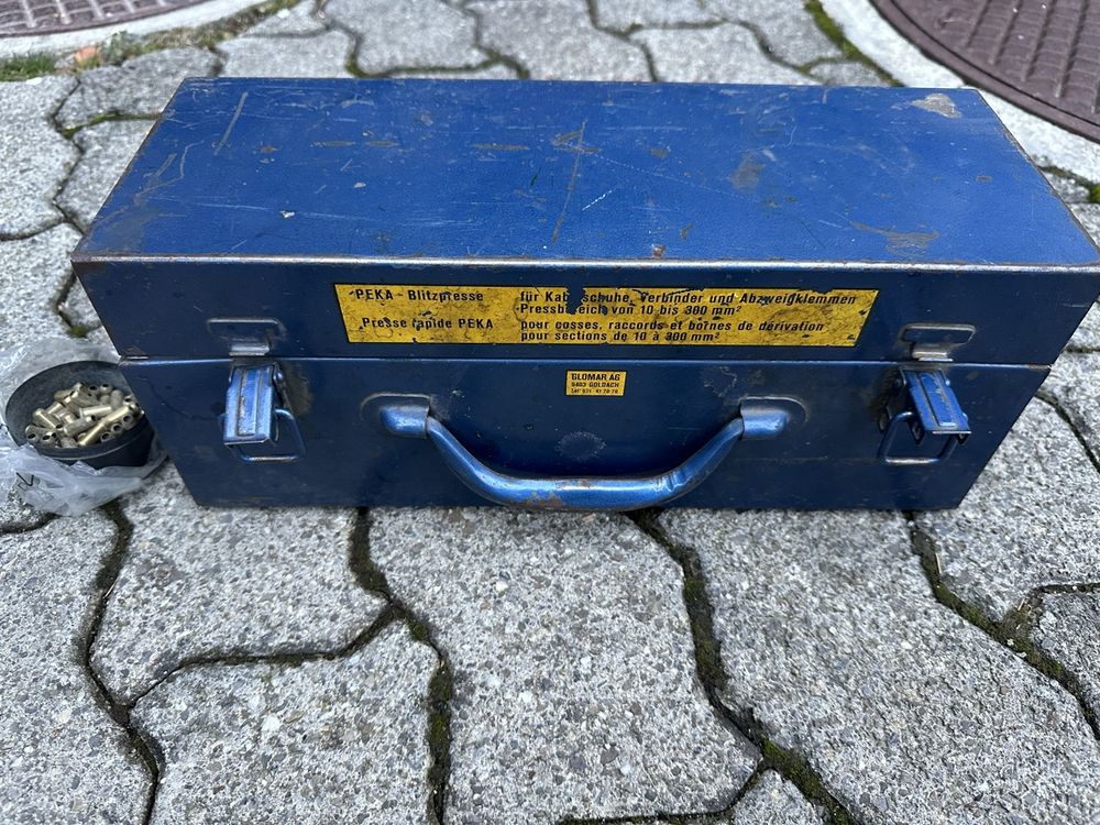 Tous les outils: PEKA Blitzpresse – D'occasion à Lausen par semdix 2