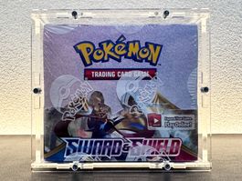 Pokémon Sword & Shield Base Display EN OVP + Acrylbox