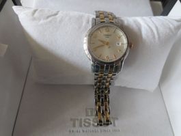 TISSOT Damenuhr Klassiker Batterie neu