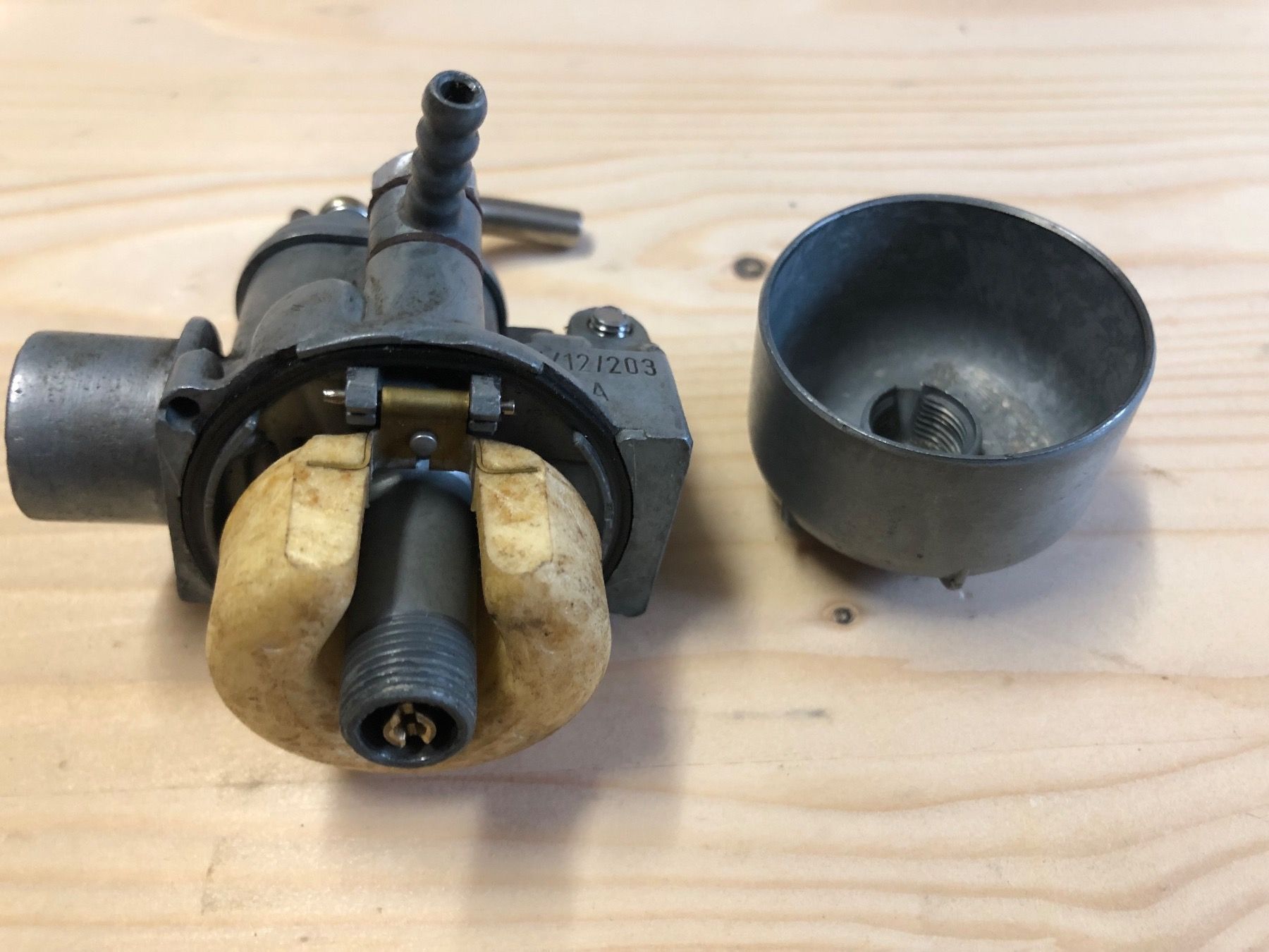 Puch Parti ricambio per ciclomotori: Puch Maxi X30 12mm Bing Vergaser original – Usato da Steffisburg venduto da FlorianJohner 4