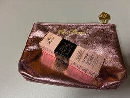 Set: Too Faced Born this Way Matte Make-up & Trousse - neu!