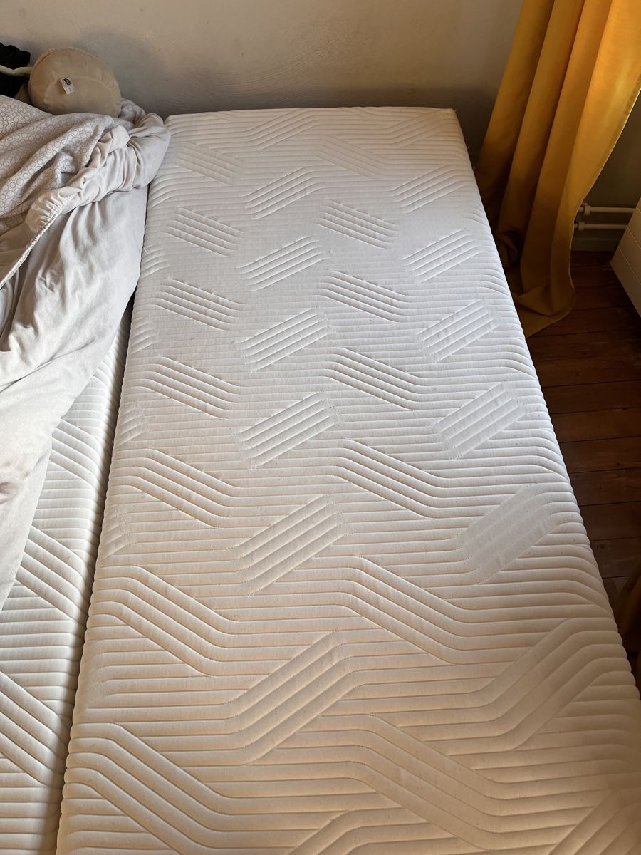 Tempur Materassi: Matelas Tempur Cloud Elite – Usato da Murten venduto da eri_v7xq 2
