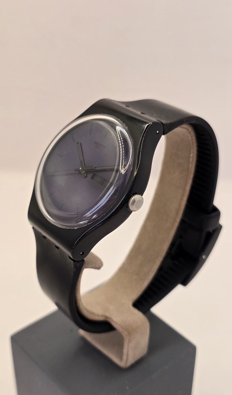 Swatch Uhren: Swatch Quartz Date 39,9mm – Gebraucht aus Minusio von AGSuhren 3