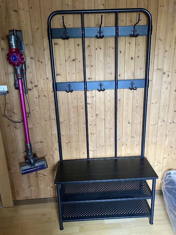 Porte manteau: Stabile Garderobe – D'occasion à Greppen par chr_22d9
