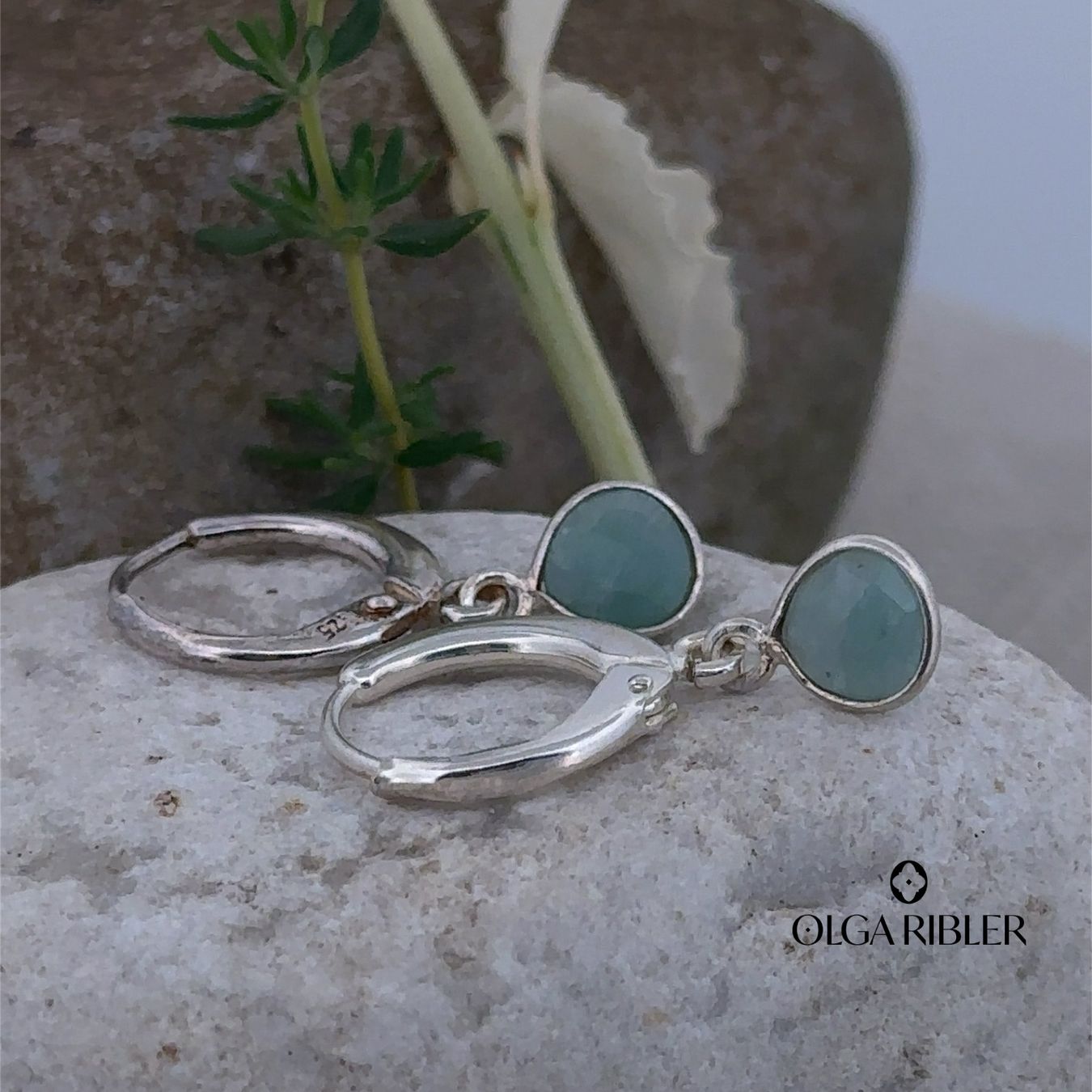 Olga Ribler Orecchini pendenti & Orecchini a lobo: Sterling Silber 925 Creolen mit Amazonite – Nuovo (secondo la descrizione) da Luzern venduto da Schmuckoutlet 1