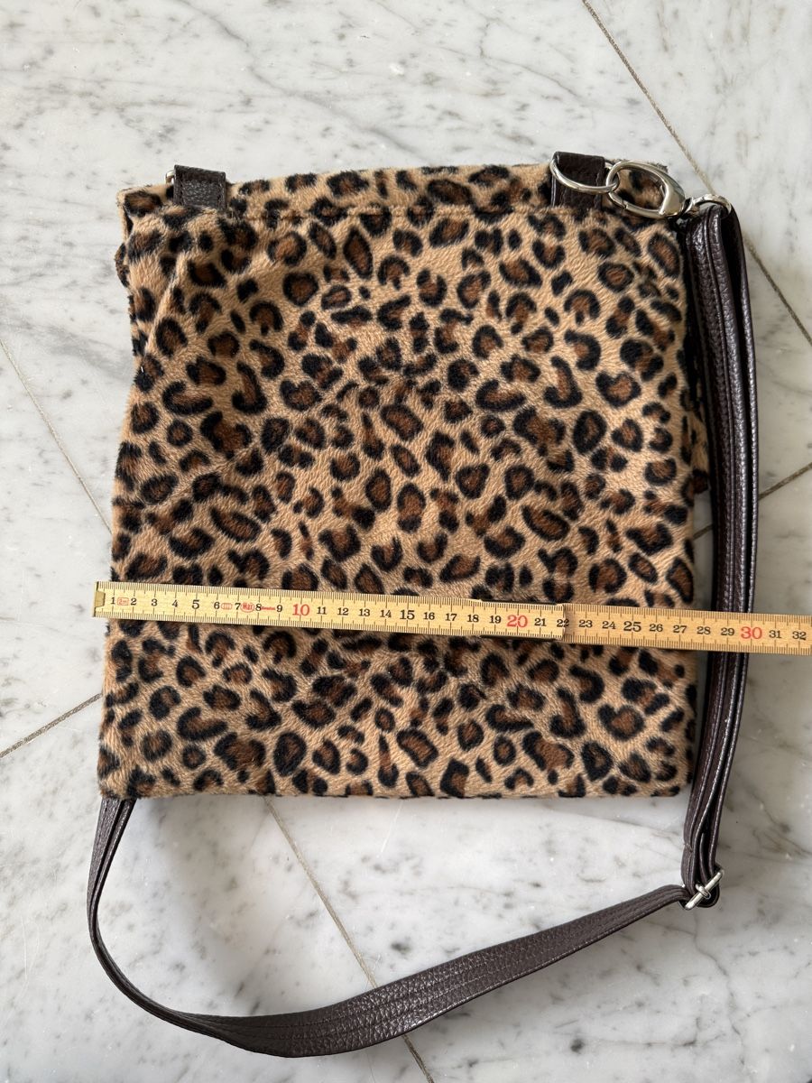 Taschen für Damen: Umhängetasche/ Handtasche Leoparden Print – Gebraucht aus Seewen SO von HappyHappyHappy 3