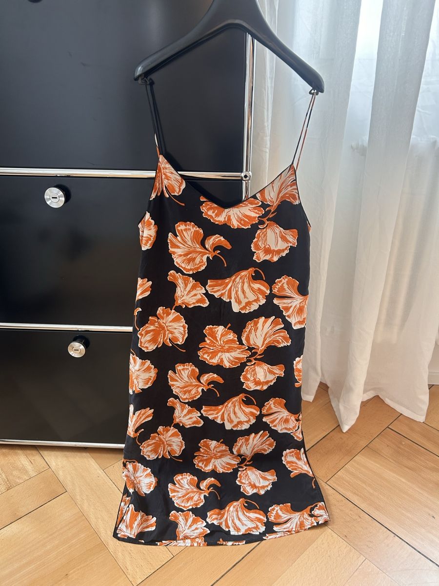 Ganni Vestiti: Ganni Seidenkleid Grösse 36 – Usato da Kirchberg SG venduto da medea014