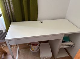 Ikea Tisch MICKE 120x50x75cm