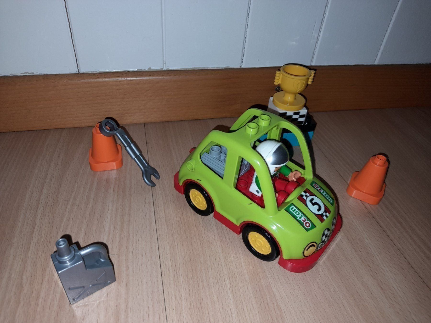 Lego Giocattoli: Lego Duplo Rennwagen 10589 – Usato da Wittenbach venduto da Gugielmo 1