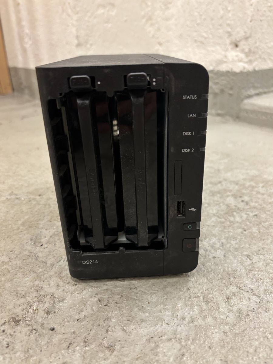 Server: Nas Ds214 synologie – Usato da Zürich venduto da Marbolix 2