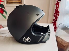 Vendo casco Seventyfive.