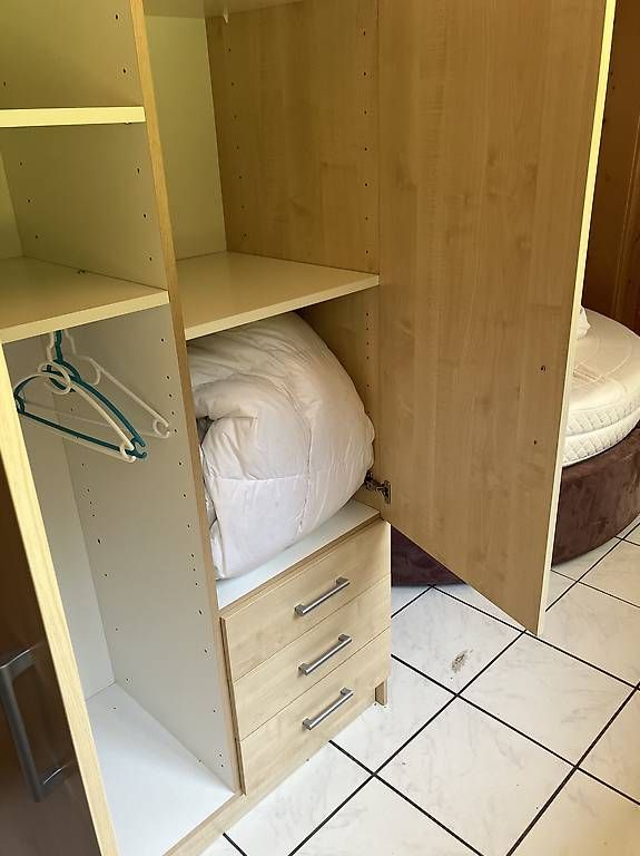 Schränke: Schrank mit Schuhbladen – Gebraucht aus Meilen von flupk 2