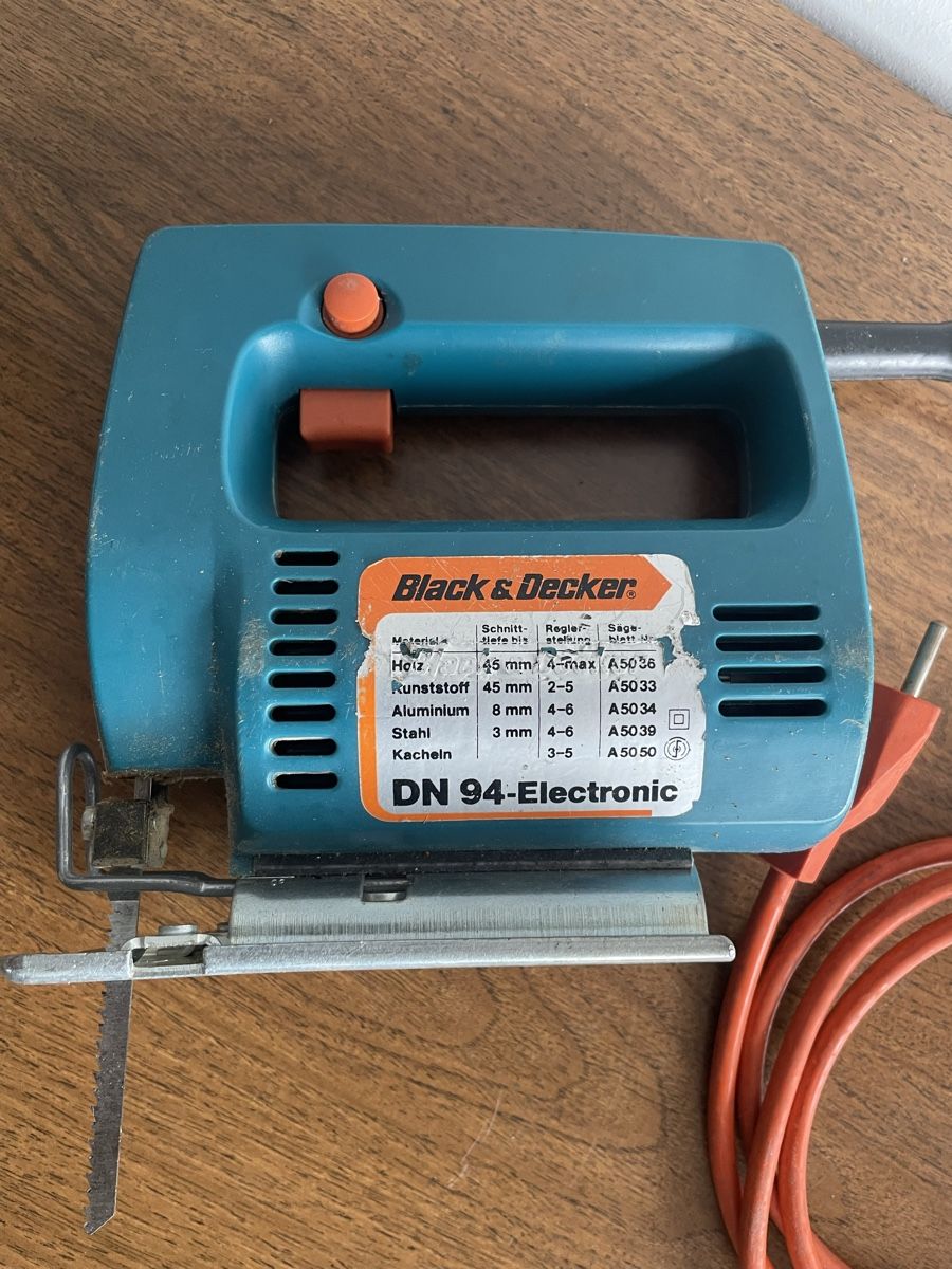 Seghe: Ancienne Scie Sauteuse Black & Decker DN 94-Electronic – Usato da Vallamand venduto da Bricbracbroc82 2