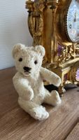 Kleiner alter weisser Steiff Teddy, guter Zustand 