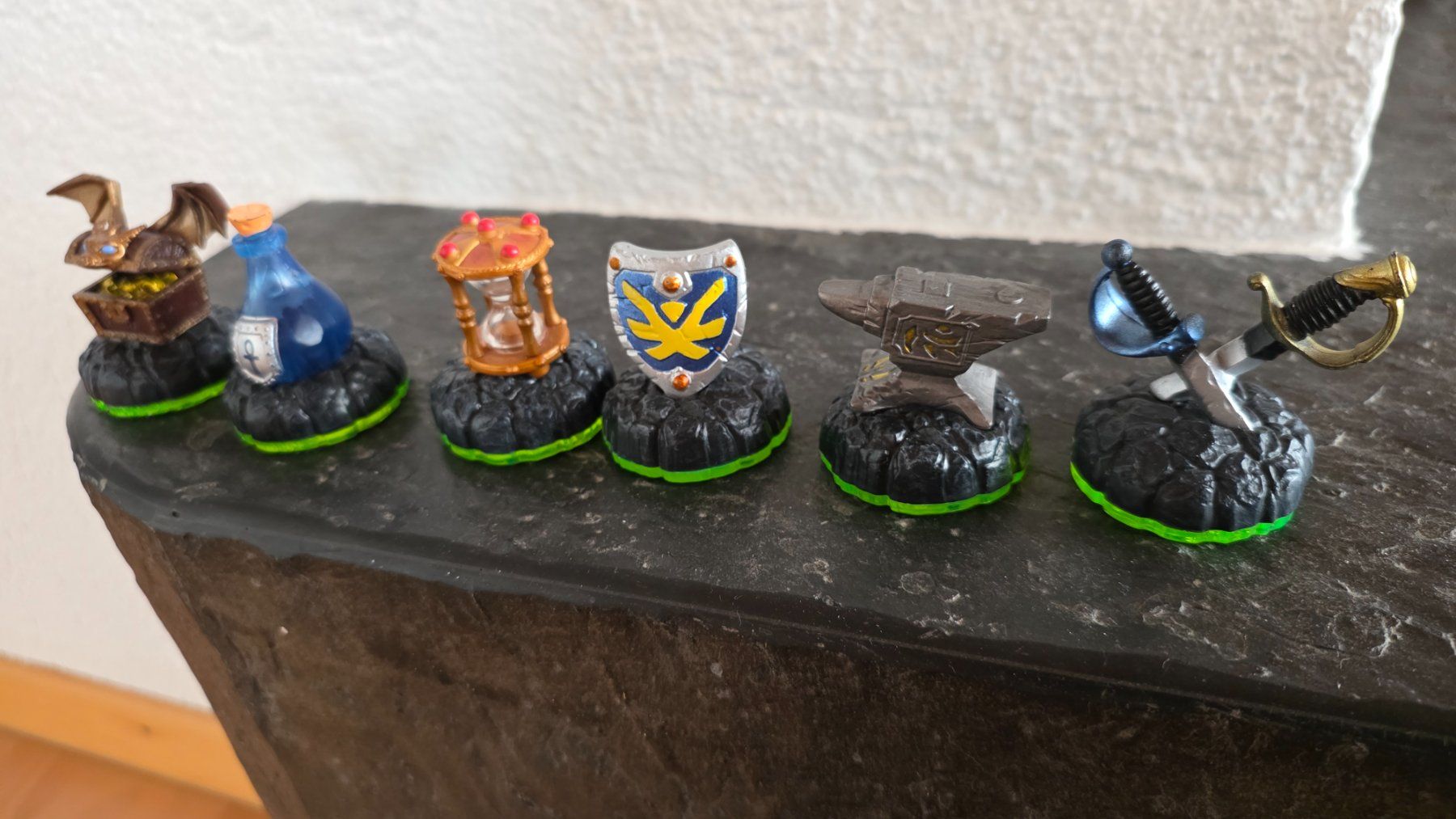 Statuette: 32 Skylanders Figuren + Portal – Usato da Rorschach venduto da Martinmerg 9