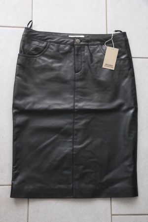 Rock aus echtem Leder von RICANO eher Gr.M NEU  NP-279fr
