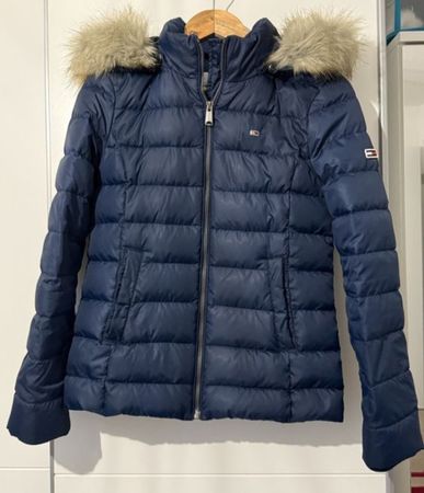 Doudoune Tommy Hilfiger bleu marine, Taille S, avec capuche