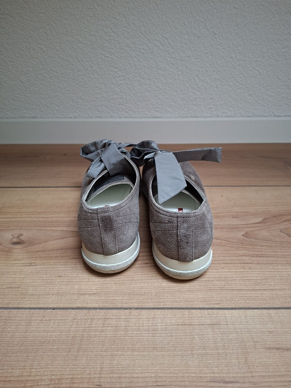 Prada Damenschuhe: Prada loafer gr. 39 – Gebraucht aus Wiesendangen von laedi07 3