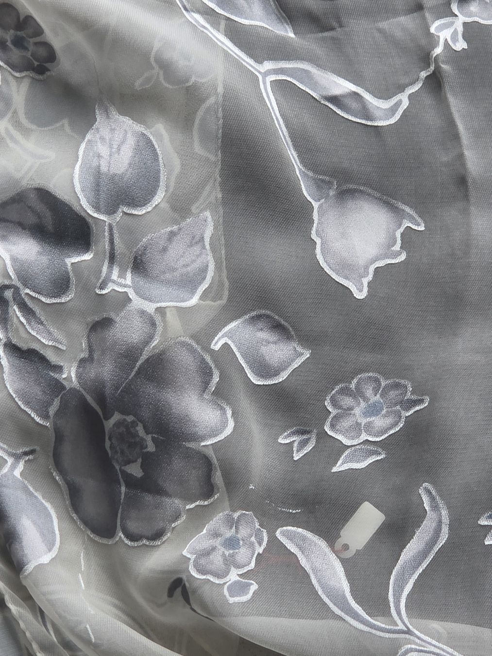 Foulards, Tücher & Schals: Seidenschal 38 x 150 cm, – Neu und originalverpackt aus Frauenfeld von Schenken-mit-Herz 2