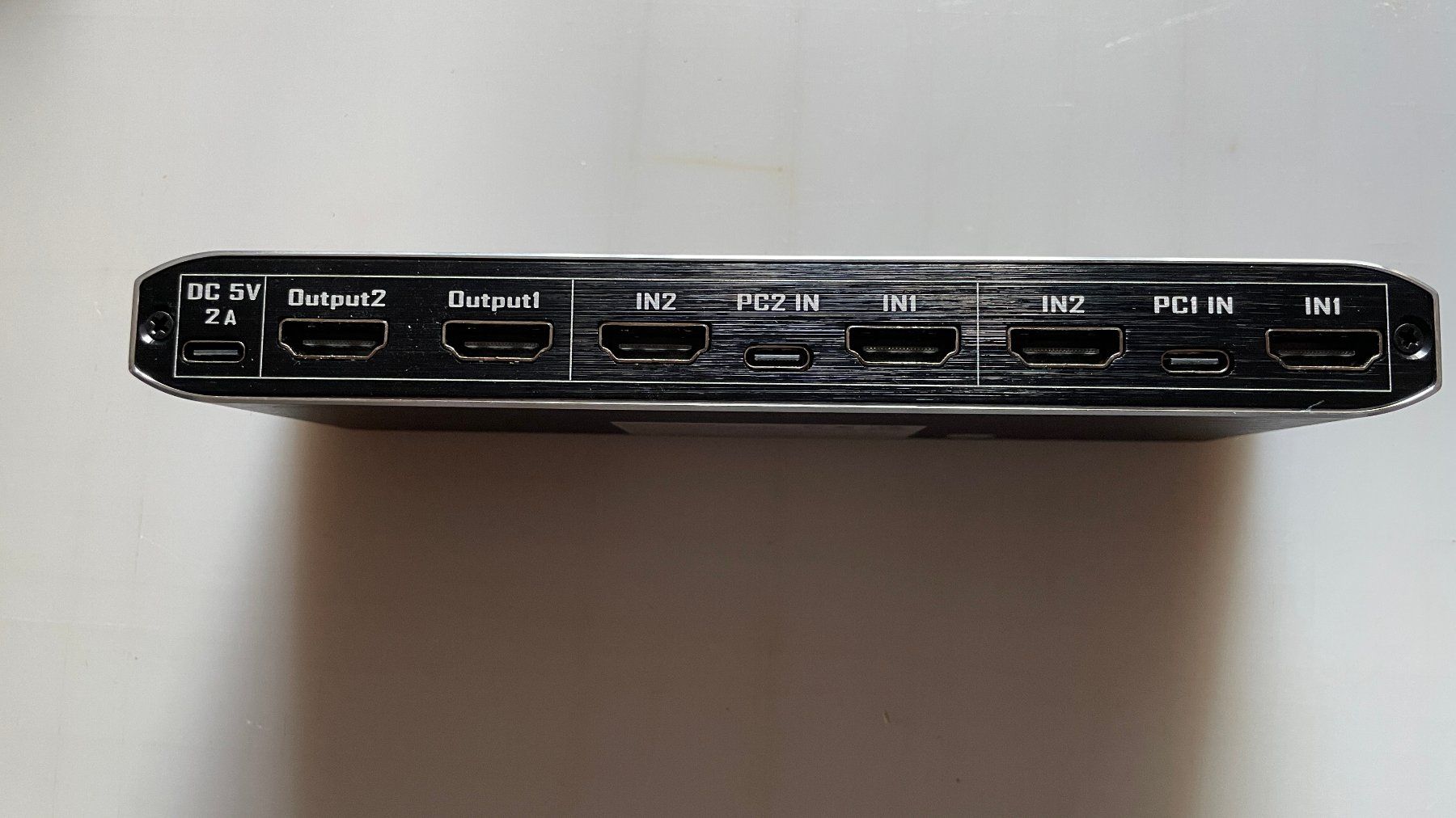 Hub & Switch: KVM Switch 4K HDMI USB 3.0 2x2 – Nuovo e nell'imballaggio originale da Glattfelden venduto da cybermaxx 1