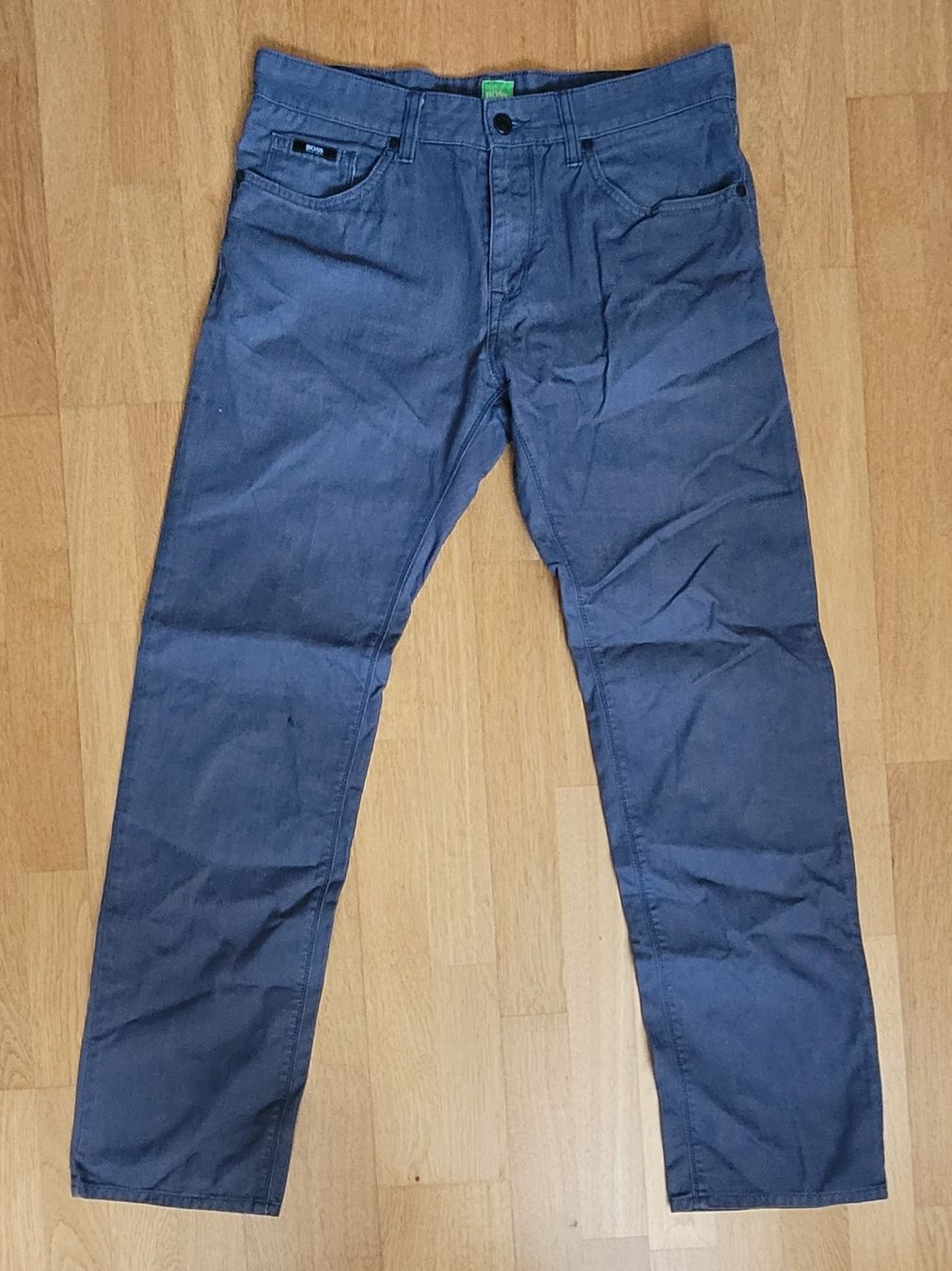 Hugo Boss Pantaloni: Hugo Boss Hosen – Usato da Windisch venduto da jul_yzt6 1