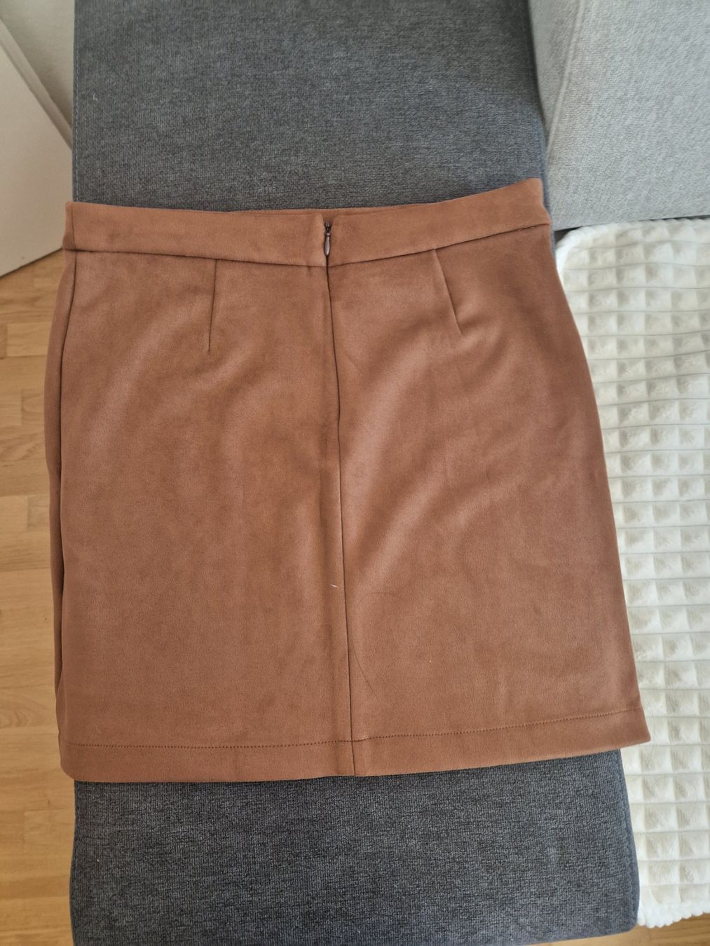 Gonne: Schicker Wildleder-Look Minirock, Gr. 38, Braun – Nuovo (secondo la descrizione) da Glattbrugg venduto da hap_8w8v 1