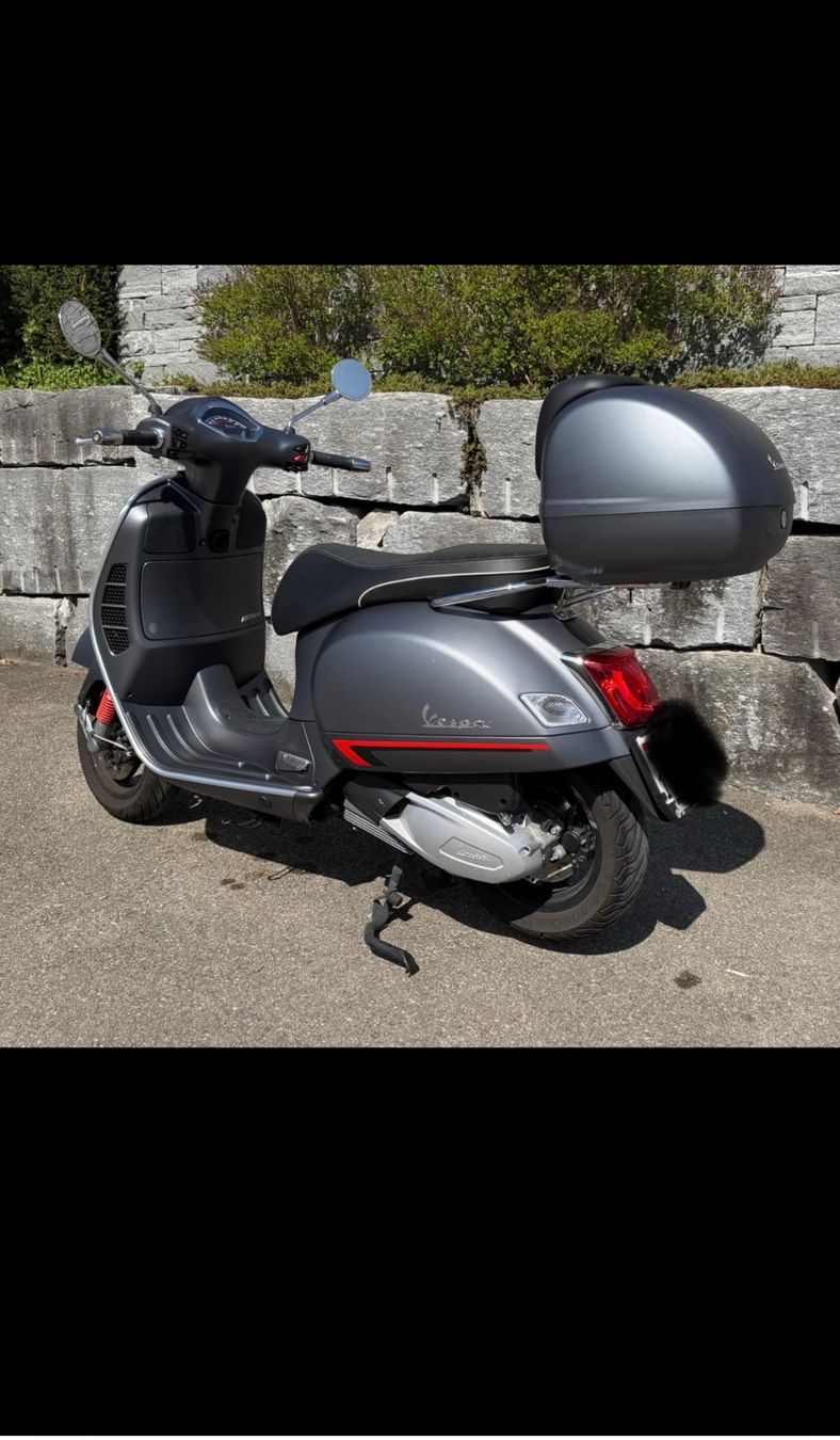 Piaggio Scooters: Piaggio Vespa 300 HPE – Gebraucht aus Kreuzlingen von jul_5c5v 3