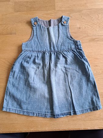 Süsses Jeanskleid mit Pünktchen für kleine Mädchen, Gr. 92