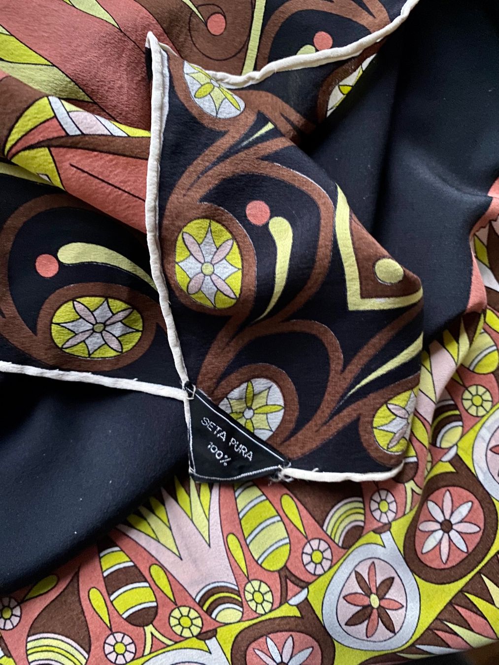 Foulard & Sciarpe: wunserschöner SEIDENFOULARD – Usato da Jona venduto da vanessasupermarket20 8