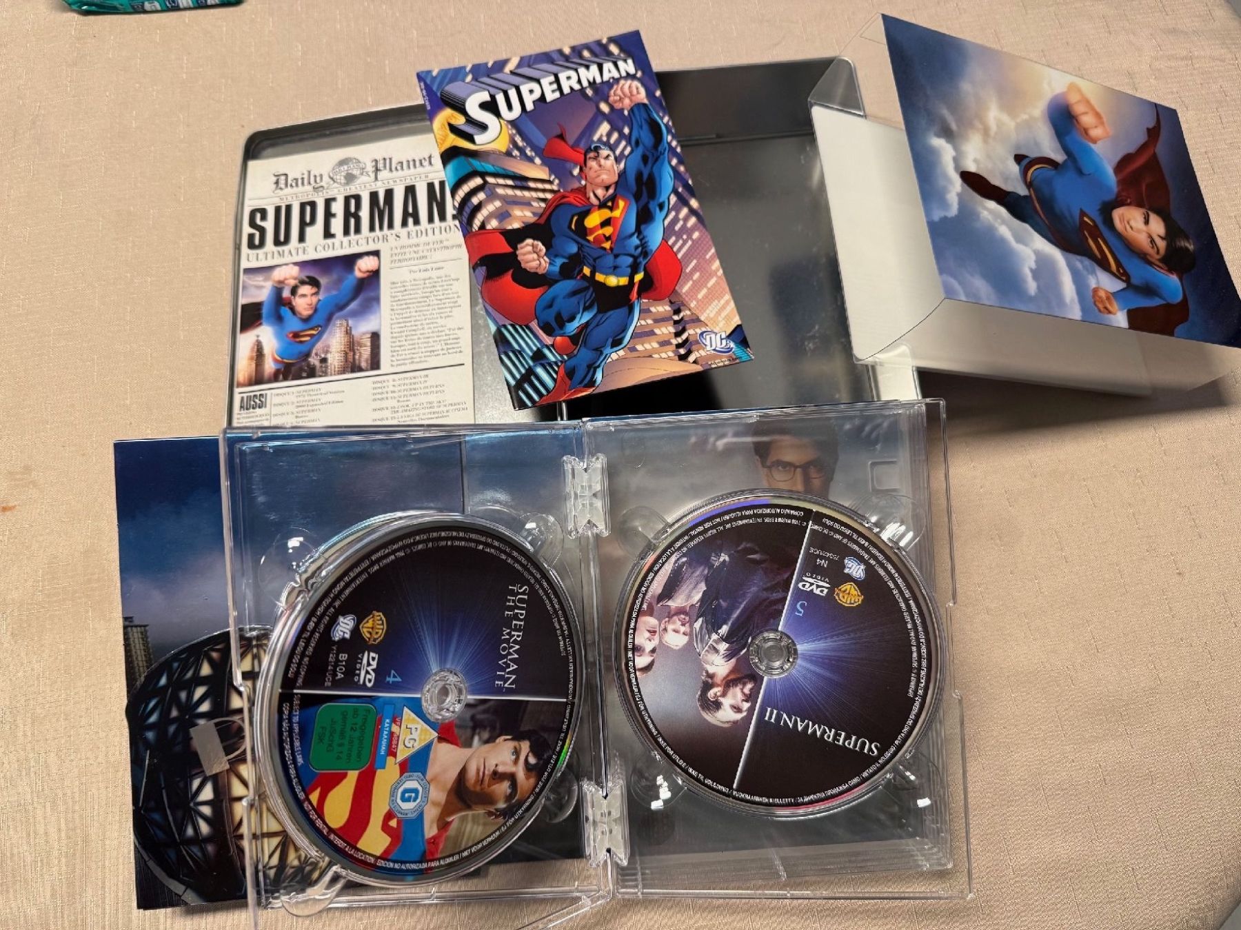 Tutti i DVDs: SUPERMAN ULTIMATE COLLECTOR'S EDITION – Usato da Confignon venduto da Janka12 3
