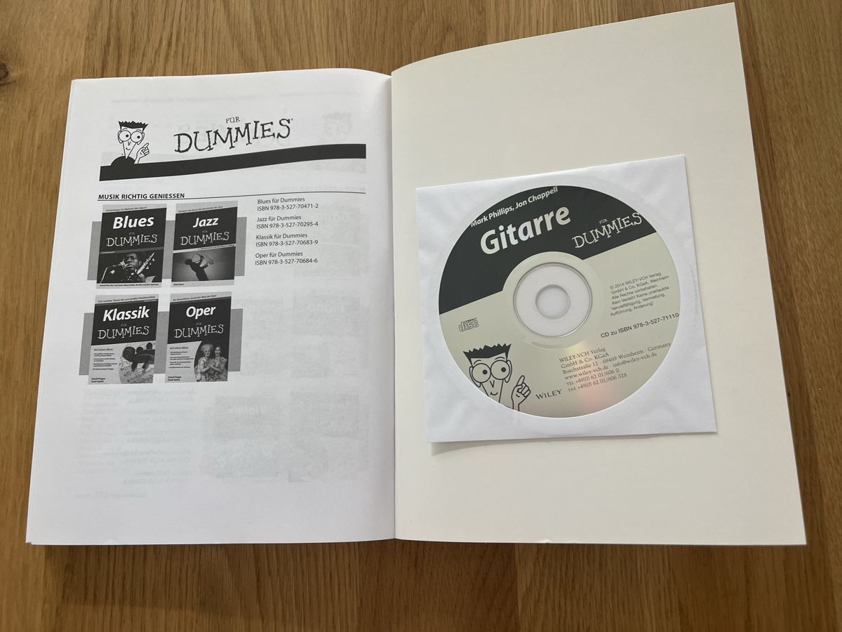 Libri: Gitarre für Dummies - Inkl. CD! – Nuovo (secondo la descrizione) da Zürich venduto da Larixx 3