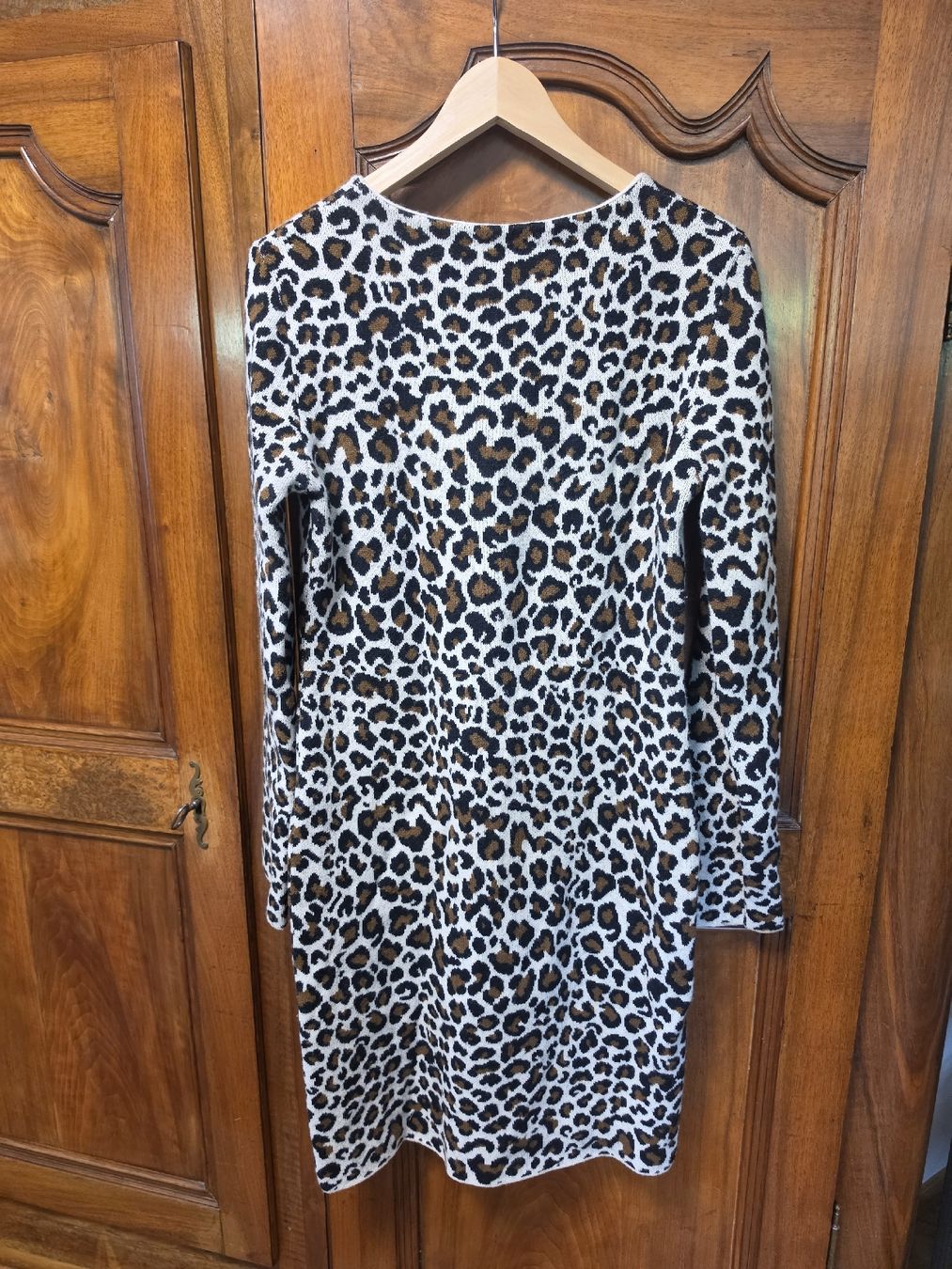 Robes: Robe imprimé léopard Weekend MaxMara taille M  – D'occasion à Massongex par kik_y97b 1