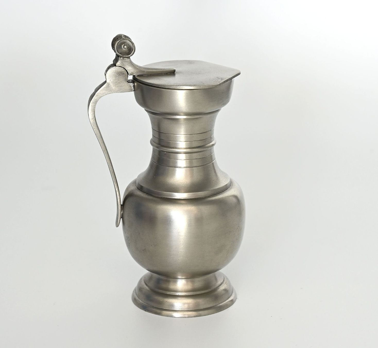 Set di piatti: Zinnset Vase und Kanne – Usato da Dürnten venduto da puumies 2