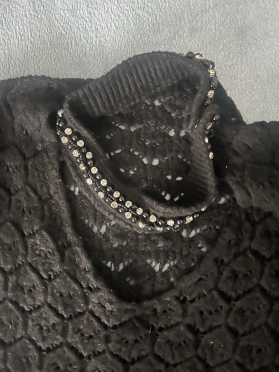 Lots de vêtements: Schwarze Häkel-Top & Feinstrickpulli Gr. S – Neuf (Voir description) à Olten par sae_82z2 8