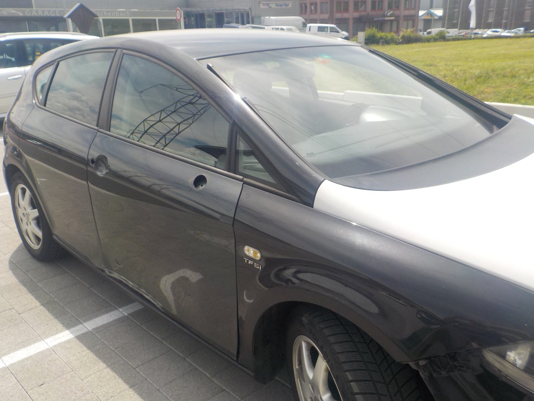 Seat Autos: Seat Leon 2.0 FR TFSI Unfall – Defekt aus Kaltbrunn von ROCL21 6