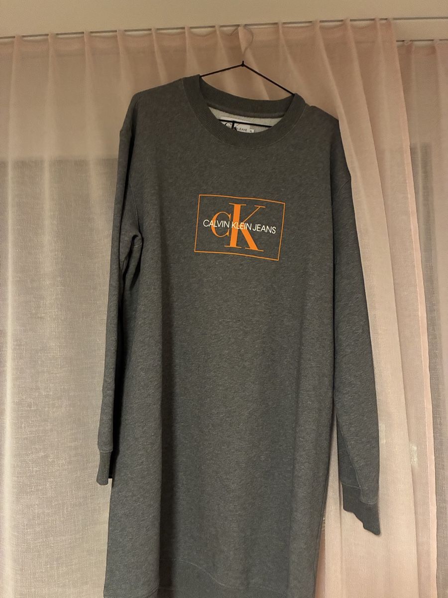 Calvin Klein Kleider: Calvin Klein Jeans Sweatkleid – Gebraucht aus Niederwangen BE von jel_ah