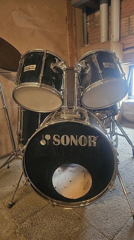 Sonor Strumenti musicali: Schlagzeug SONOR force 1000 – Usato da Grosswangen venduto da Glod