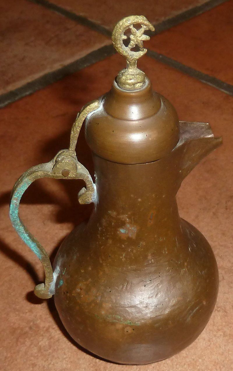 Caraffe: Messing Kanne/ Karaffe – Usato da Ruggell venduto da Dolce9