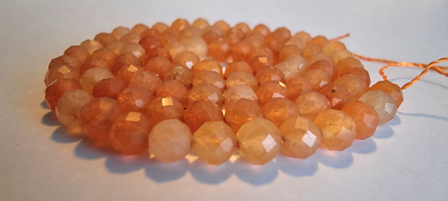 Mineralien & Heilsteine: Aventurin facettiert 4 ,2mm. Strang – Neu und originalverpackt aus Menziken von Mirager 1