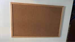 Pinnwand aus Kork mit Holzrahmen 40x60 cm