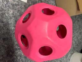 Futterspielball Kerbl HeuBoy pink Kunststoff neu
