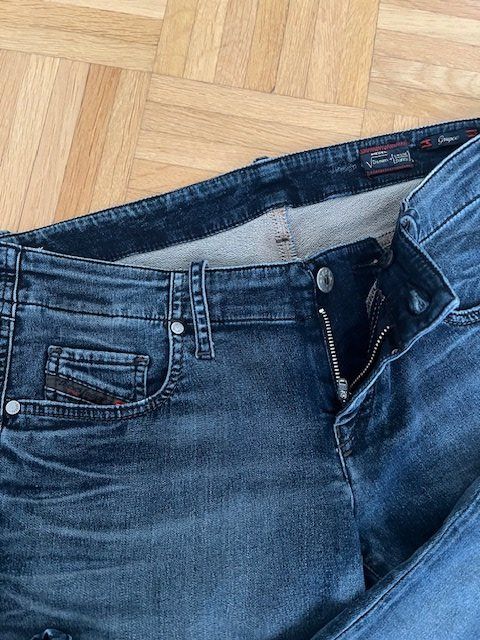 Diesel Jeans: "Diesel" Jeans Denim Gr. 29 = Gr. 37 – Nuovo (secondo la descrizione) da Walenstadt venduto da ricamul 7