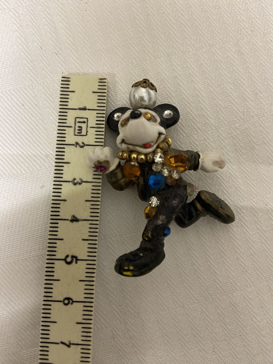 Broschen & Nadeln: Designer Disney Mickey Mouse Brosche  – Gebraucht aus Dietikon von brocki-eyra 1