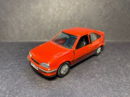 Opel Kadett E GSi - GAMA 1:43