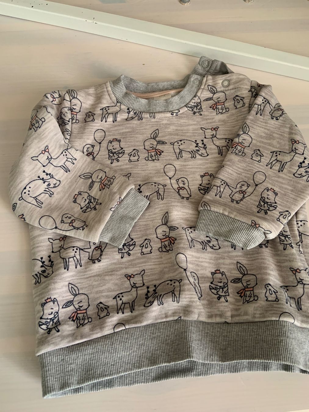 H&M Pullover & Sweatshirts: Winterpulli Mädchen 80 – Gebraucht aus Birmensdorf ZH von maca8485