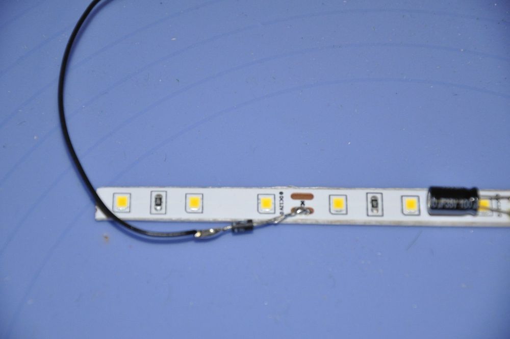 10er Set HO-Scale LED-Wandlampen – Warmweiß, 3V  Produktbild-Vorschau 4