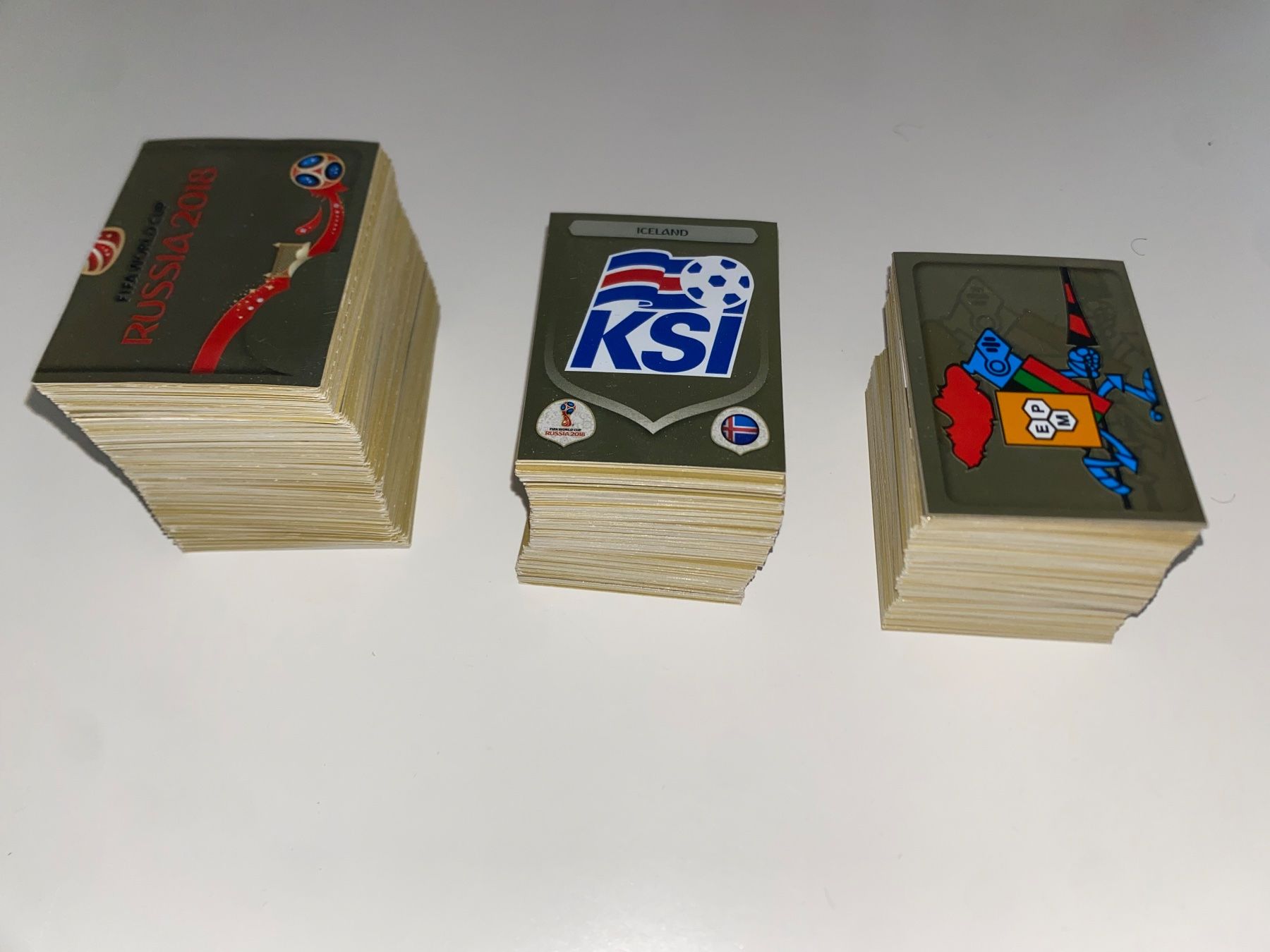Panini Carte collezionabili: Panini WM 2018 - Fehlende Sticker – Nuovo (secondo la descrizione) da Unterlunkhofen venduto da PaniNicola 1