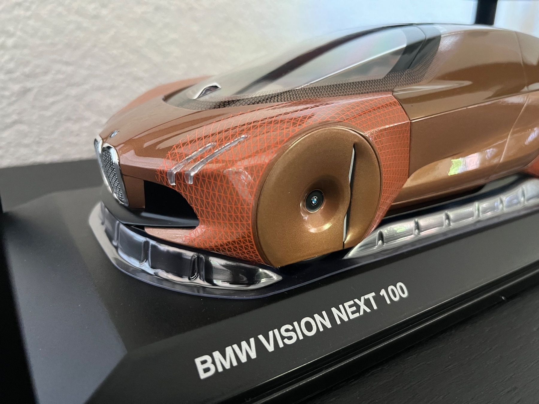 BMW Modellini d'auto: BMW VISION NEXT 100, 1:18 – Usato da St-Cergue venduto da ncu_t267 4