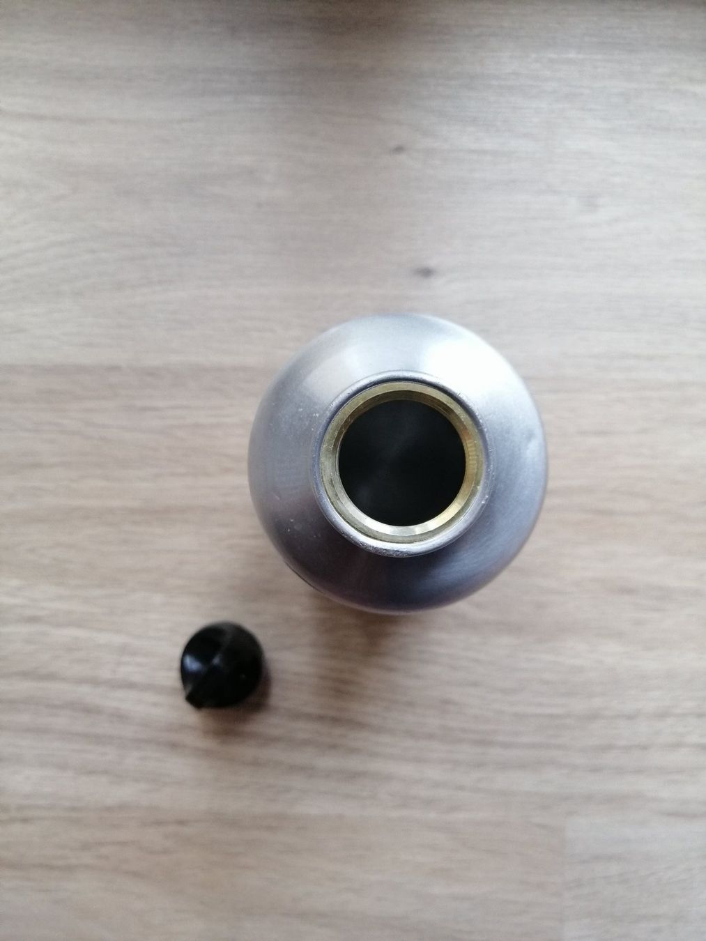 Trinkflaschen & Thermosflaschen: Trinkflasche aus Aluminium, 0.5 Liter – Gebraucht aus Visp von rockmobile 1