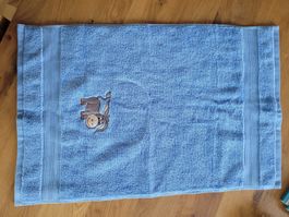 Besticktes Frotiertuch 40 x 60 cm